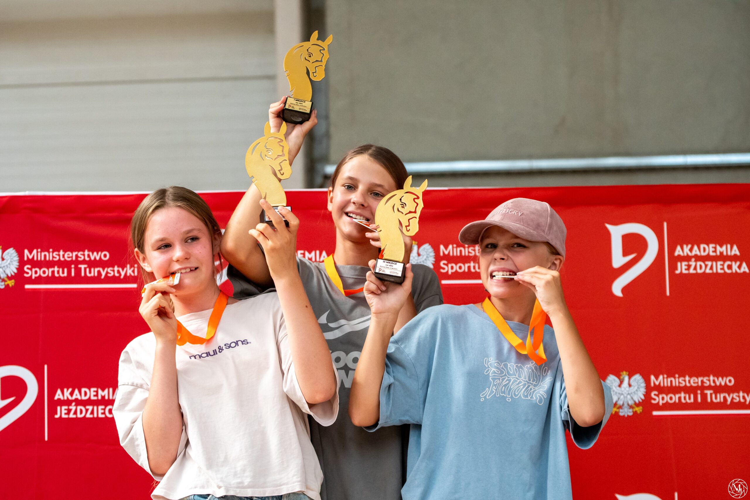 Akademia Jeździecka Tour Bobrowy Staw